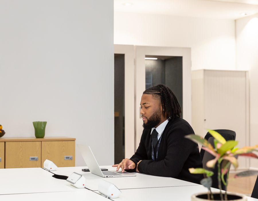 Lifestyle office Photography London, Liane Ryan Photography-11