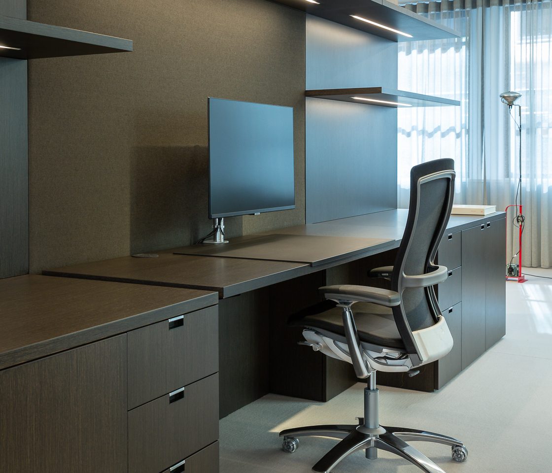 Knoll Showroom -20