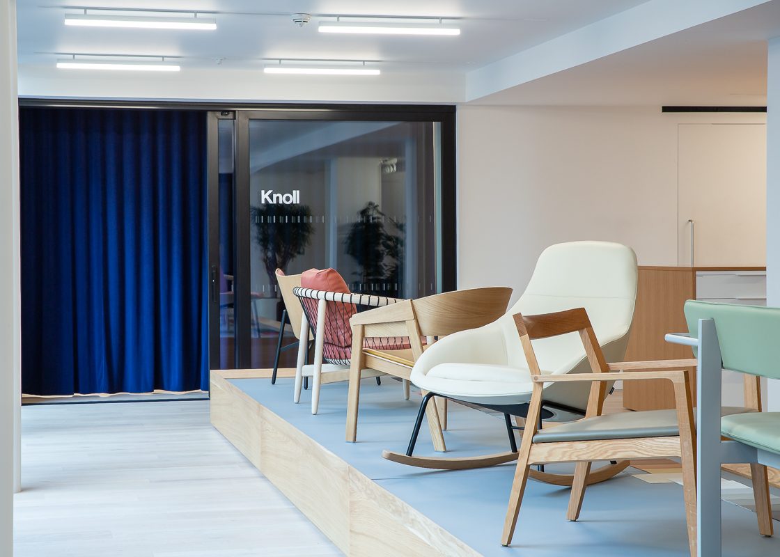 Knoll Showroom -23
