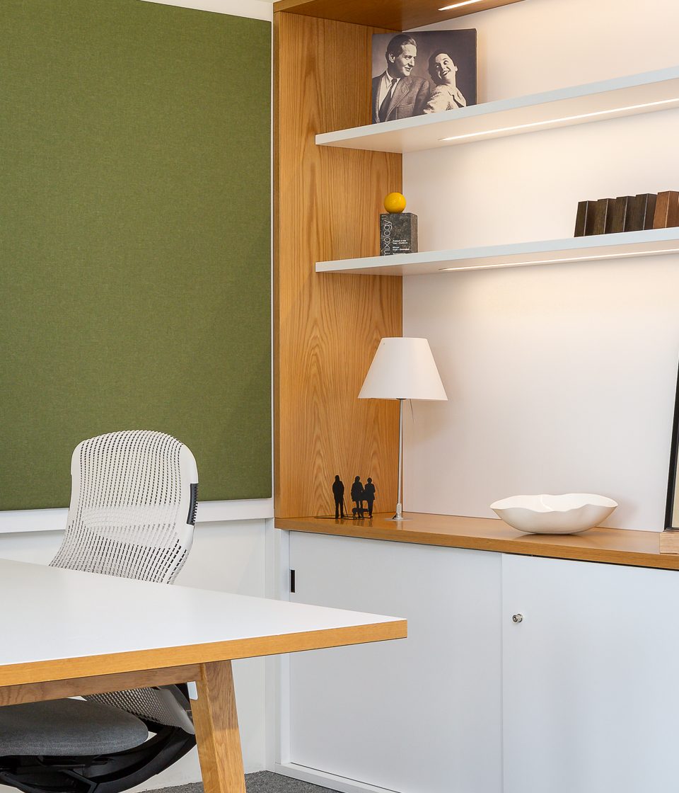 Knoll Showroom -5